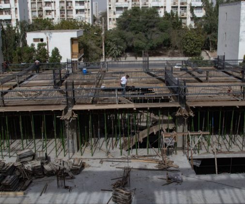 ساختمان هفت